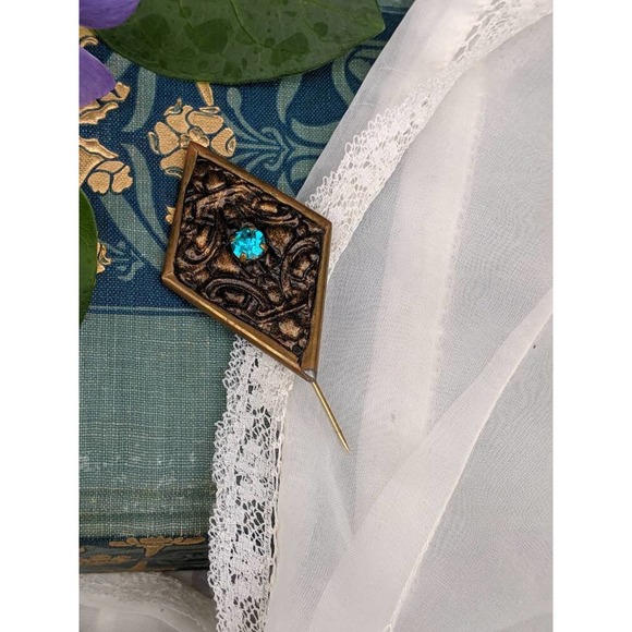 Vintage Jewelry - Vintage Baroque Blue Rhinestone Stick Pin, Mid Century Stickpin